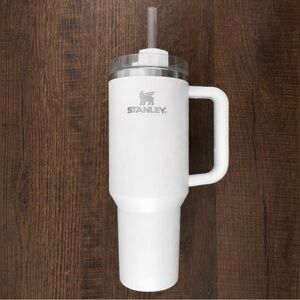 The Quencher H2.0 Flowstate™ Tumbler | 40 OZ